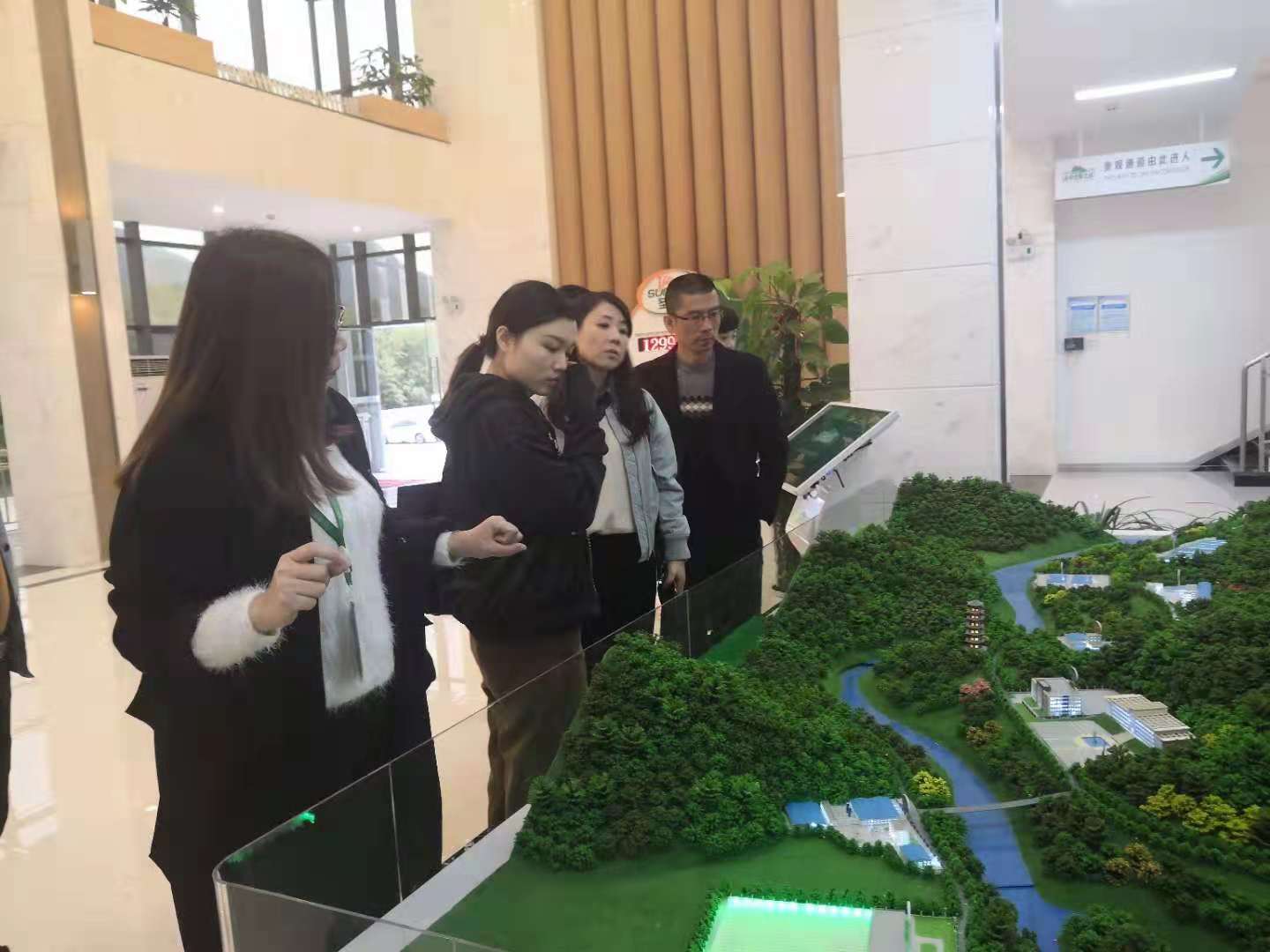 MG冰球突破试玩--手机版app官网